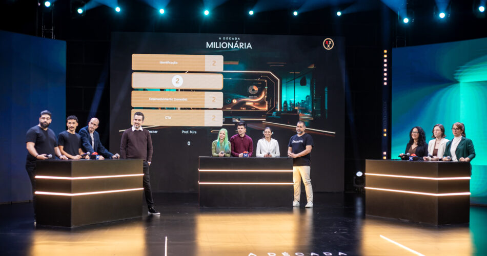 Agência Explorer no palco do Game Show da Década Milionária